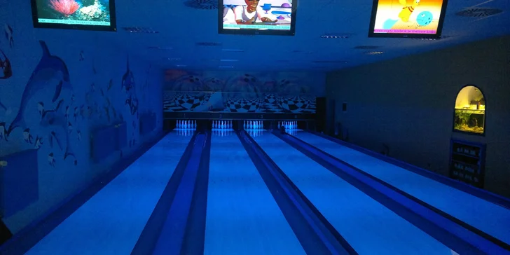 Pronájem bowlingové dráhy na 1–3 hod. až pro 4 osoby včetně zapůjčení obuvi