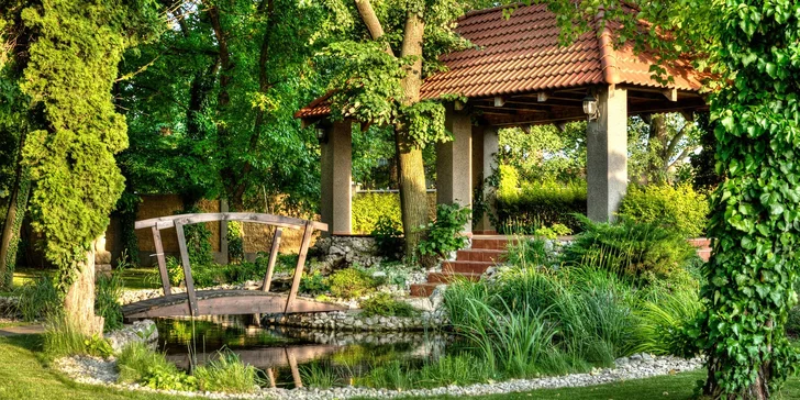 Luxusní pobyt v Trnavě se snídaní či polopenzí, wellness i 30min. pivní koupelí