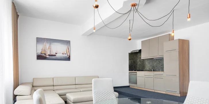 Dovolená v Chorvatsku: pokoje či apartmány až pro 4 osoby, přímo u moře a se snídaní