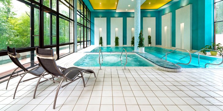 Pobyt ve 4* lázeňském hotelu v Piešťanech: polopenze, neomezené sauny a bazény i minerální koupel