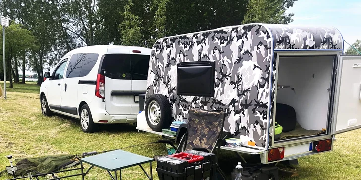 Dovolená na kolech: pronájem minikaravanu na 3 dny i na týden, až 2 dospělí a 2 děti, vč. grilu a vařiče