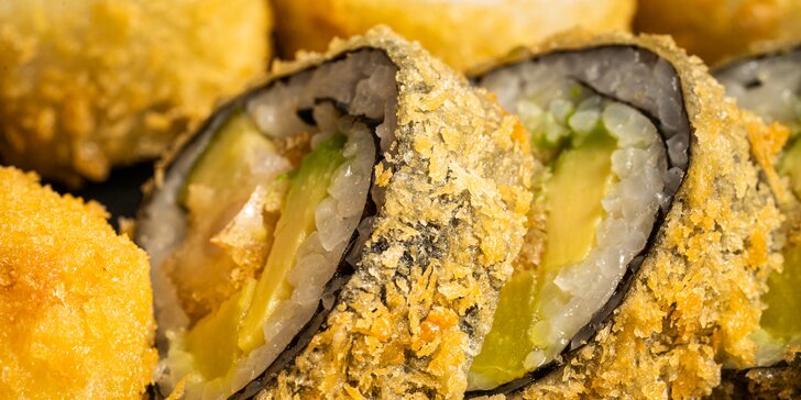 Pochutnejte si na sushi v srdci Brna: 30–38 ks v bistru s otevřenou kuchyní, i vegan set