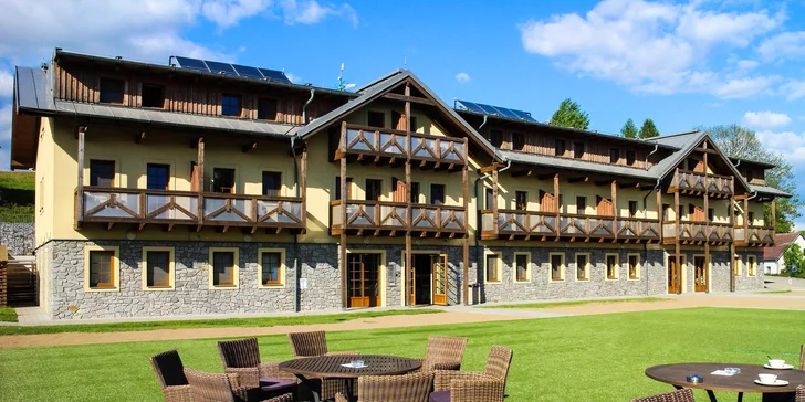 Pobyt ve 4* resortu na Lipně: jídlo i neomezený vstup do moderního wellness