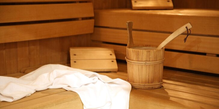 Pobyt v srdci Zell am See: snídaně či polopenze, neomezené vyhřívání v sauně i lahev prosecca na pokoji