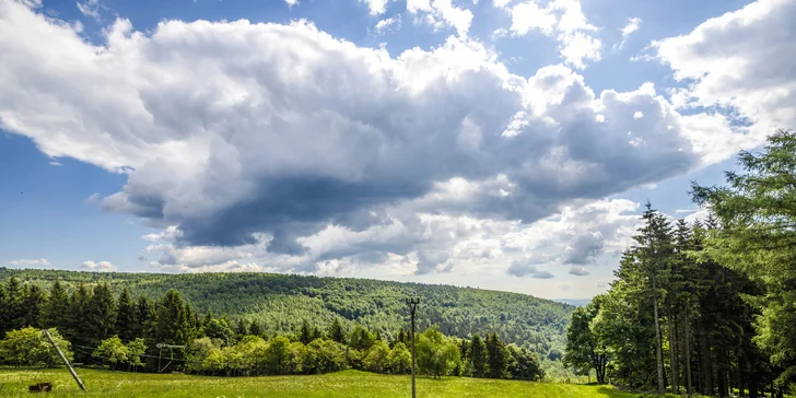 Aktivní dovolená s polopenzí nebo plnou penzí a saunou v Krušných horách