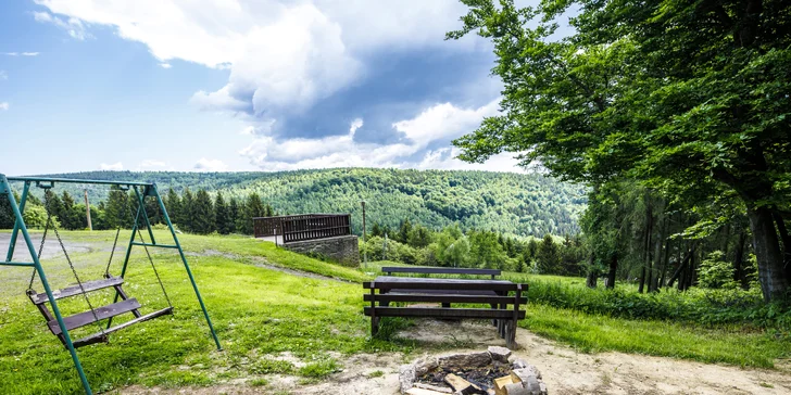 Aktivní dovolená s polopenzí nebo plnou penzí a saunou v Krušných horách