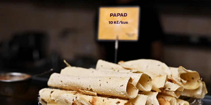 All you can eat na 1,5 hodiny: vegetariánská i masová jídla v indické restauraci