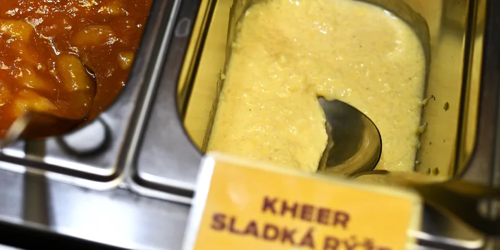 All you can eat na 1,5 hodiny: vegetariánská i masová jídla v indické restauraci
