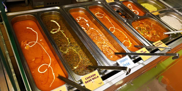 All you can eat na 1,5 hodiny: vegetariánská i masová jídla v indické restauraci
