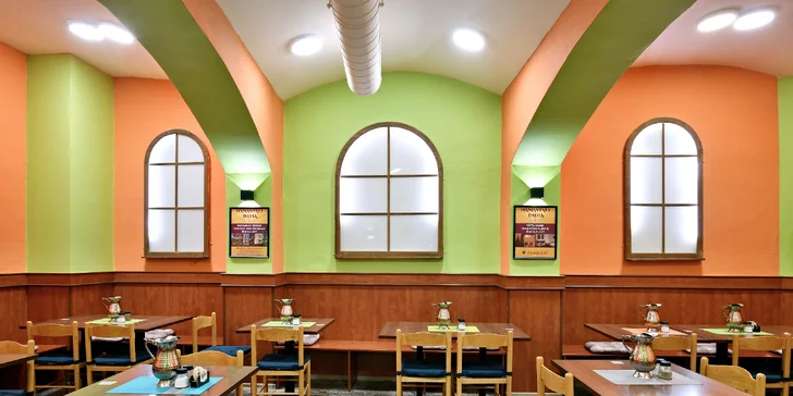All you can eat na 1,5 hodiny: vegetariánská i masová jídla v indické restauraci