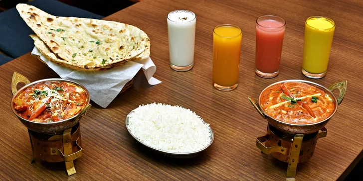 Chicken nebo Paneer Tikka Masala s přílohami a nápojem pro 1 nebo 2 osoby