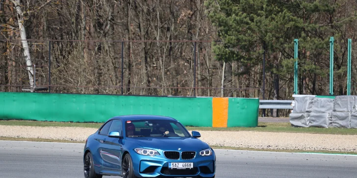 1–4 kola na okruhu v Mostě či Brně jako řidič nebo spolujezdec BMW M2 a M3