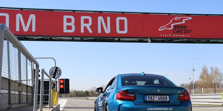 1–4 kola na okruhu v Mostě či Brně jako řidič nebo spolujezdec BMW M2 a M3