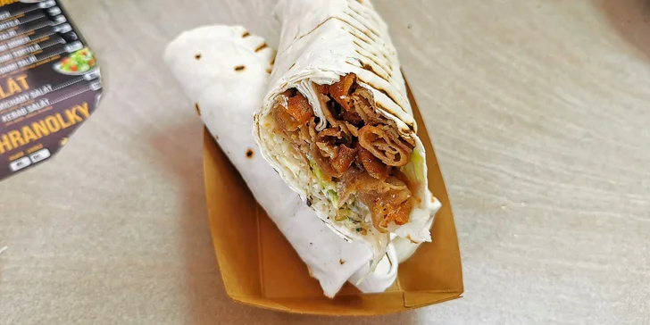 Dobrota do ruky: dürüm kebab s telecím masem pro 1 i 2 osoby
