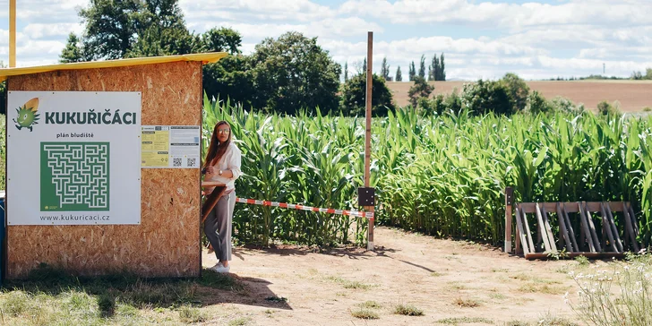 Vymotejte se z největšího kukuřičného bludiště: vstupy pro děti, dospělé i rodiny