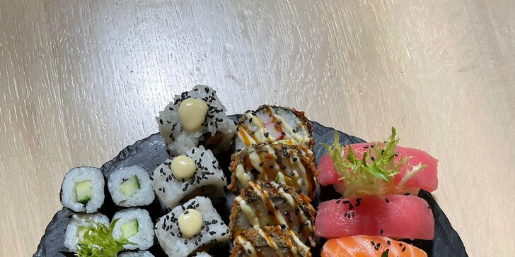 Sushi menu o 38 či 46 ks zarolovaných mňamkách v Táboře: tempura, maki i nigiri