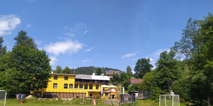 Rodinné ubytování pod Tanvaldským špičákem u říčky Kamenice