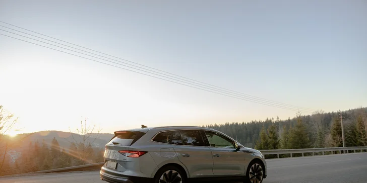 Projeďte se v budoucnosti: půjčení elektrické Škody Enyaq na 2 hodiny i 3 dny