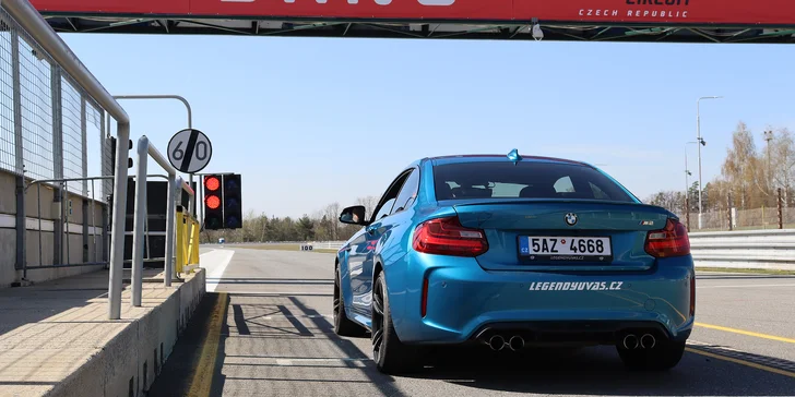1–4 kola na okruhu v Mostě či Brně jako řidič nebo spolujezdec BMW M2 a M3