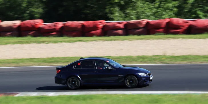 1–4 kola na okruhu v Mostě či Brně jako řidič nebo spolujezdec BMW M2 a M3