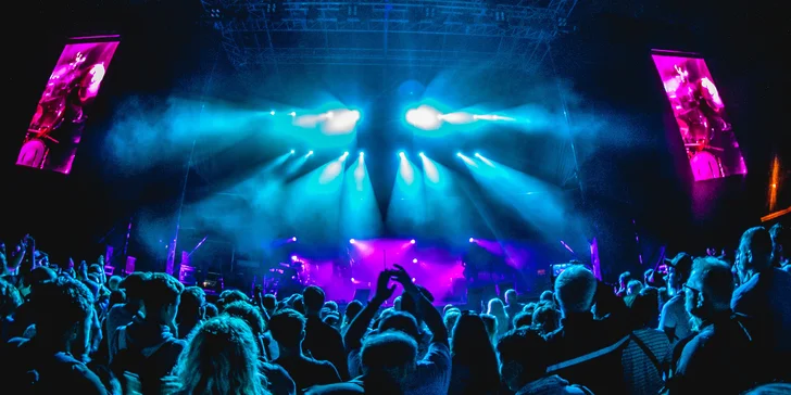 Dvoudenní vstup na Jízdárna Fest v Rychnově nad Kněžnou: Tomáš Klus, Mirai, Jelen, Pavel Callta a další