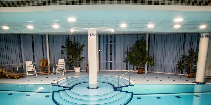 Noční relax: 2 nebo 3 hod. v privátním wellness pro 2–10 osob