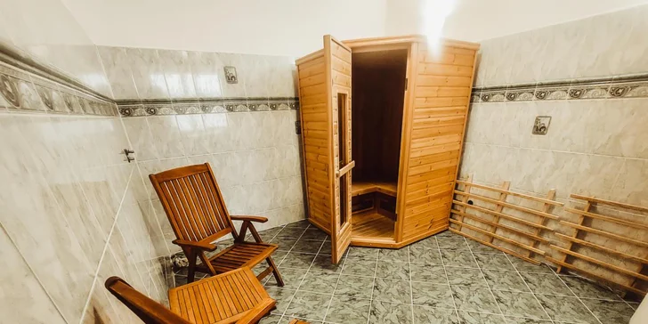 Noční relax: 2 nebo 3 hod. v privátním wellness pro 2–10 osob