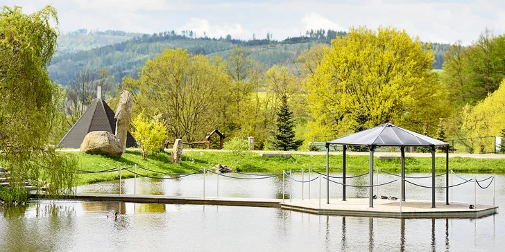 Pobyt ve středních Čechách: možnost polopenze, rybaření i minizoo