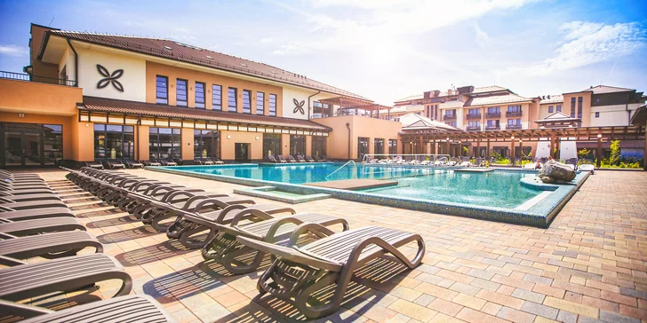 Odpočinek a romantika ve špičkovém hotelu v lázních Bükfürdő: wellness i polopenze