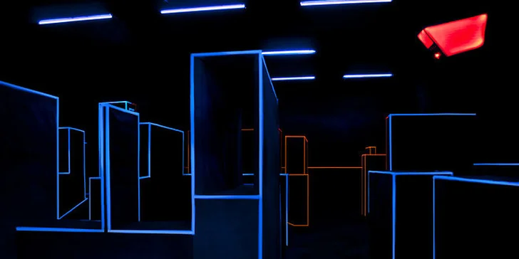 Laser Game v nejmodernější Laser Aréně v ČR na 2 hry po 15 minutách