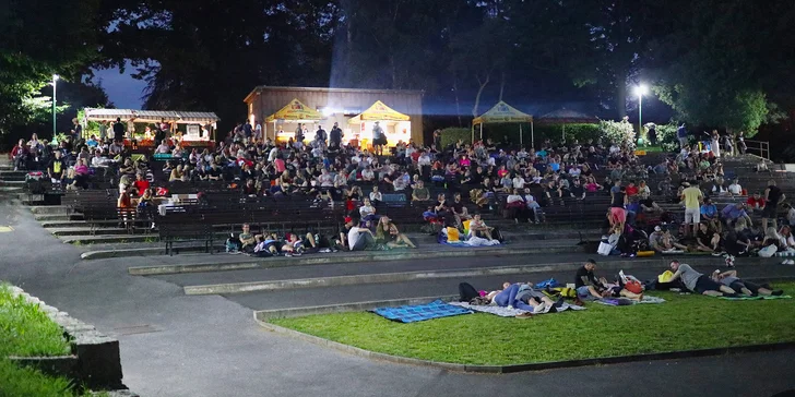 Filmový víkend v Turnově: vstupenka na jednu i obě noci plné největších trháků i letních novinek z roku 2022