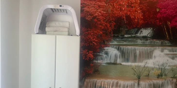 Kolagenové ošetření pleti: peeling, hluboké čištění, maska i masáž obličeje
