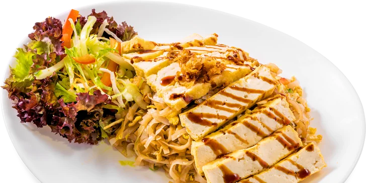 Asie na talíři: pochutnejte si na menu se závitky i vegetariánském jídle pro jednoho i pro dva