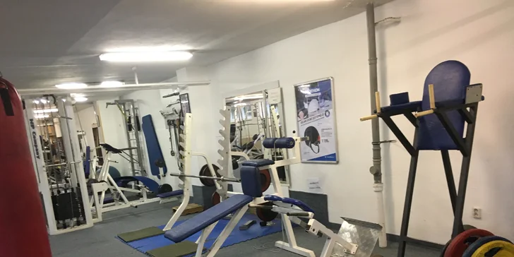 Vstupné do posilovny a protein, nebo permanentka s iontovým nápojem
