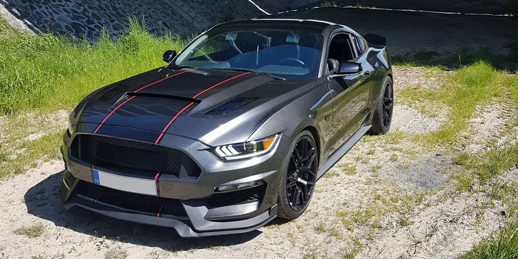 Ford Mustang 5.0 GT: 15 min. spolujízdy nebo až 60 min. řízení