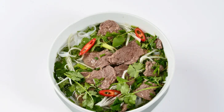 Asie na talíři: pochutnejte si na menu se závitky i vegetariánském jídle pro jednoho i pro dva