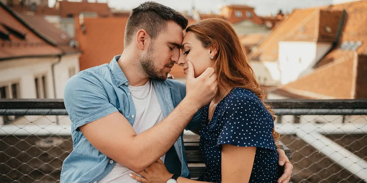 Profesionální focení pro páry či rodiny, lifestylový portrét nebo budoár