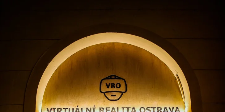 Zábava ve virtuální realitě: 30 min. pro 1 nebo 2 hráče, přes 160 her