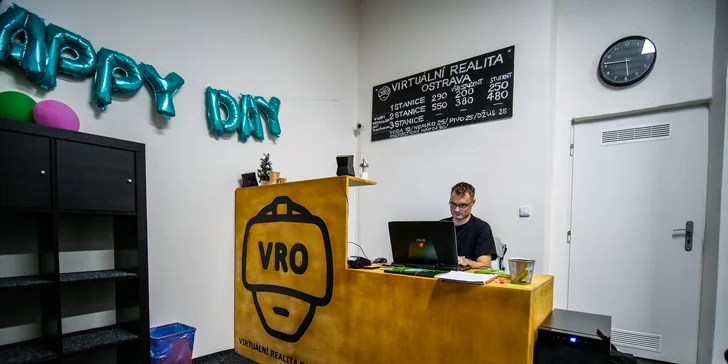 Zábava ve virtuální realitě: 30 min. pro 1 nebo 2 hráče, přes 160 her