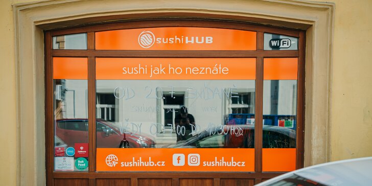SushiDog na odnos s sebou pro 1 i 2 osoby: s čerstvým či uzeným lososem nebo s krevetami