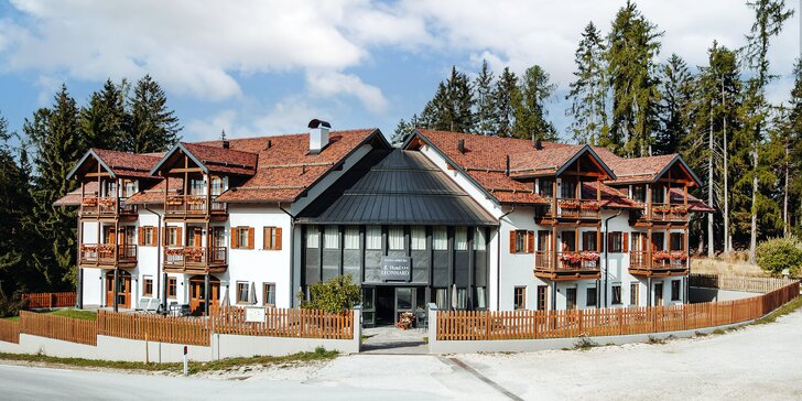3* hotel v Dolomitech: ideální pro cyklisty i pěší turistiku, polopenze