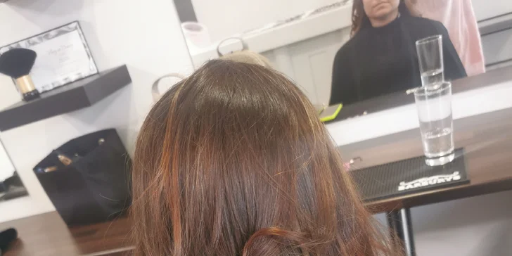 Kadeřnický balíček: balayage, střih a regenerace pro jakoukoliv délku vlasů