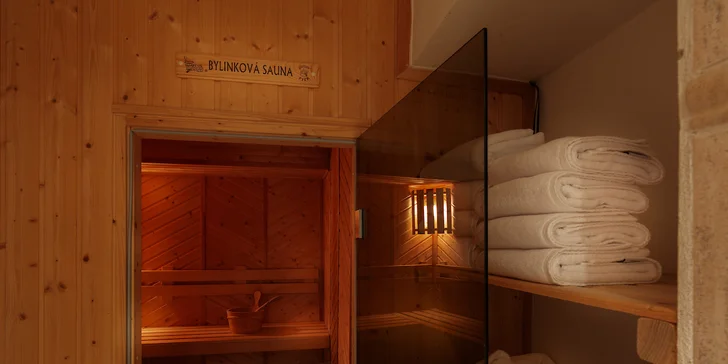 Nebeský oddych ve Vysokých Tatrách: ubytování ve vile s bohatou historií, snídaně a privátní wellness