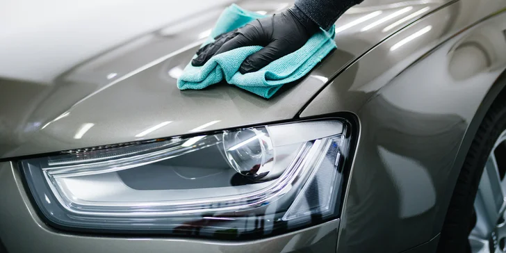 Auto jako nové: čištění interiéru i exteriéru vozu i s nanesením keramického sealentu