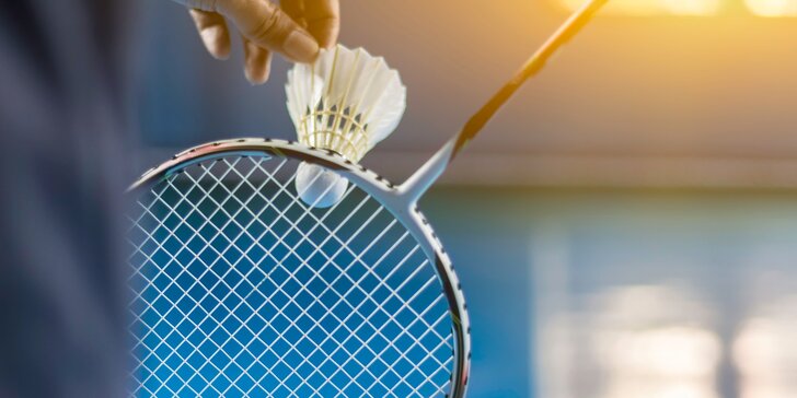 Lekce badmintonu pro začátečníky i pro mírně pokročilé hráče: 60 min. pod vedením profi trenéra