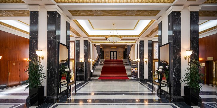 Legendární Grand Hotel International v Praze: pobyt se snídaní, skvělá dostupnost do centra