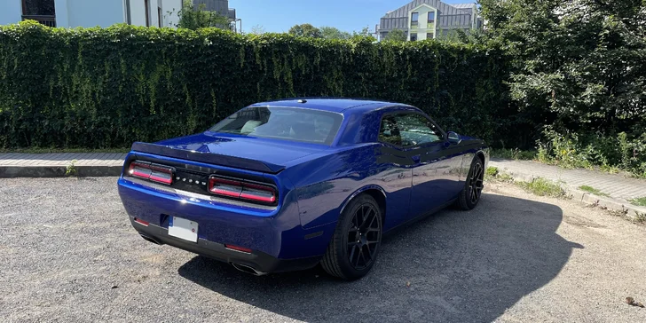 Pořádná jízda: Dodge Challenger 5.7 V8 HEMI na 12 či 24 hodin