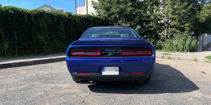 Pořádná jízda: Dodge Challenger 5.7 V8 HEMI na 12 či 24 hodin