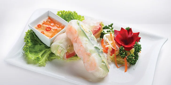 Asie na talíři: pochutnejte si na menu se závitky i vegetariánském jídle pro jednoho i pro dva