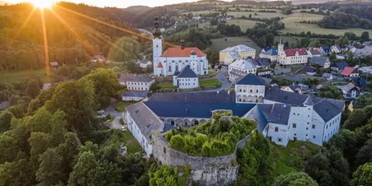 Romantika na zámku Kolštejn v Jeseníkách: snídaně i komentovaná prohlídka zámku